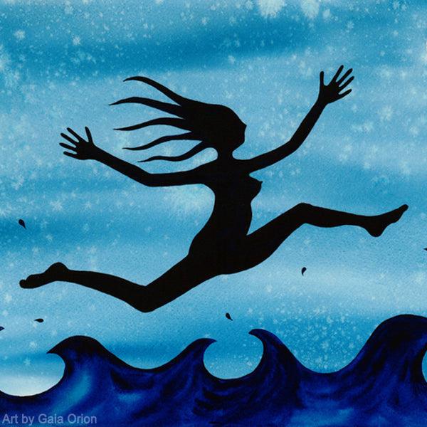 I am Free! Eco Greeting Card showing a silhouette of a joyful woman leaping over ocean waves under a blue sky.